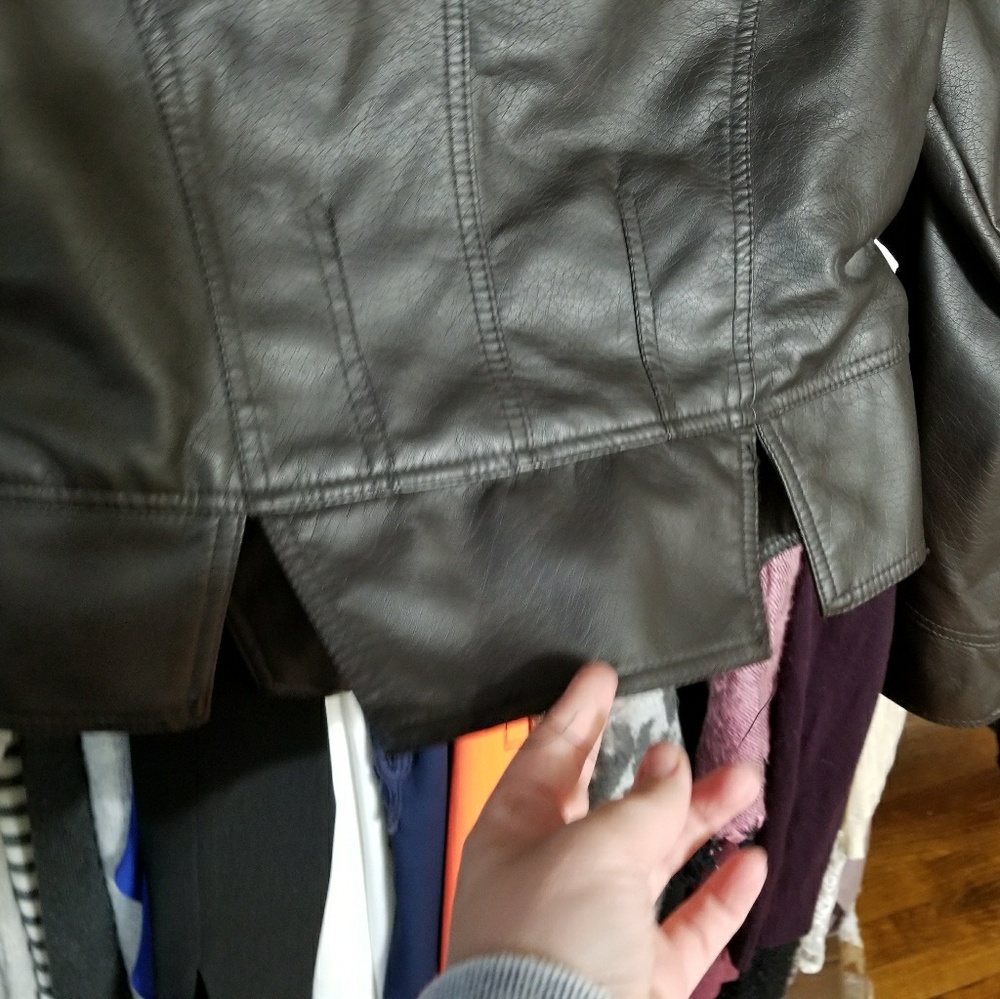 Jacket - Picture 5 of 5
